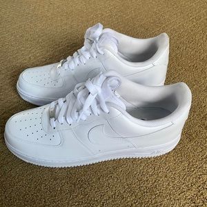 BRAND NEW airforces!